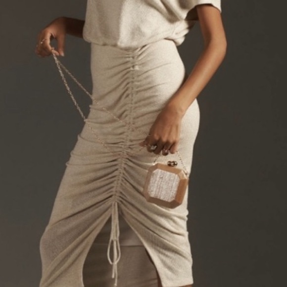 Anthropologie mini metalic clutch in Gold - Picture 3 of 5